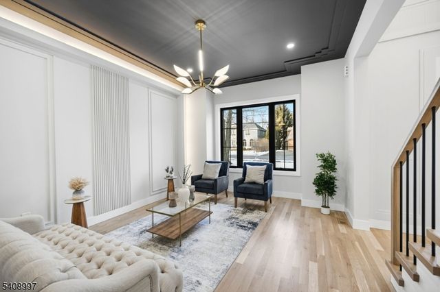 47 Afton Dr, Florham Park Boro, NJ 07932