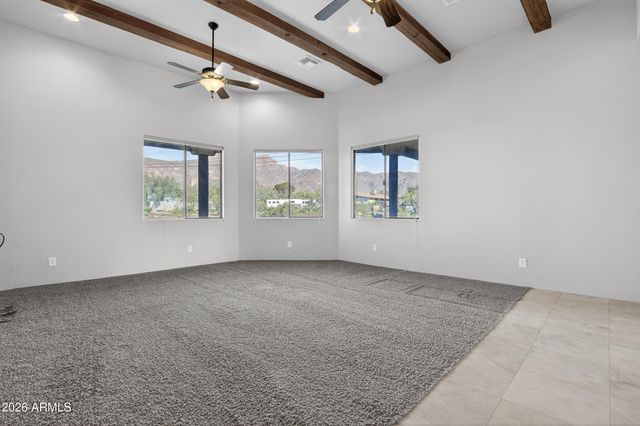 5580 E 10TH Avenue, Apache Junction, AZ 85119