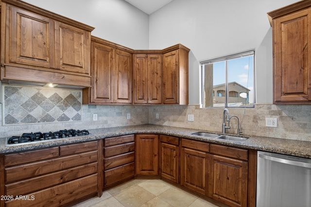 5580 E 10TH Avenue, Apache Junction, AZ 85119
