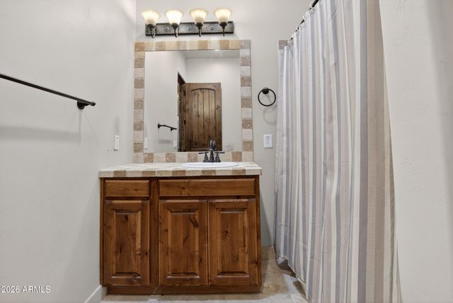 5580 E 10TH Avenue, Apache Junction, AZ 85119