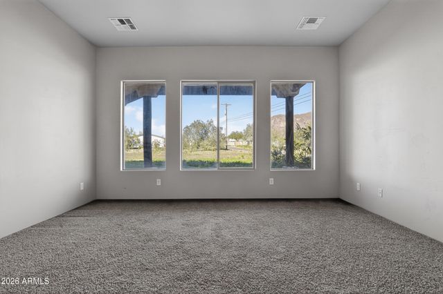 5580 E 10TH Avenue, Apache Junction, AZ 85119