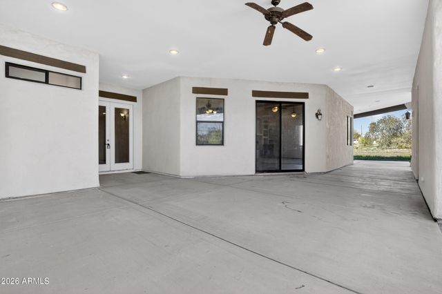 5580 E 10TH Avenue, Apache Junction, AZ 85119