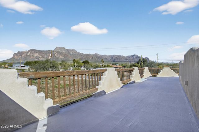 5580 E 10TH Avenue, Apache Junction, AZ 85119