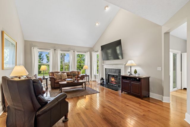 6082 Manshire Court, Galloway, OH 43119