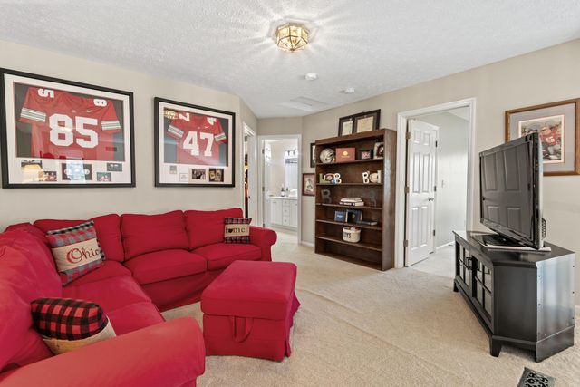 6082 Manshire Court, Galloway, OH 43119