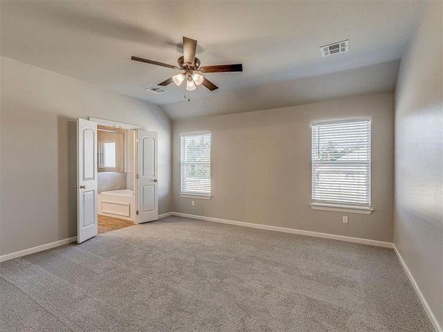 9757 Country Side Lane, Guthrie, OK 73044