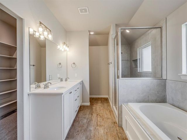 9757 Country Side Lane, Guthrie, OK 73044