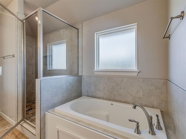 9757 Country Side Lane, Guthrie, OK 73044