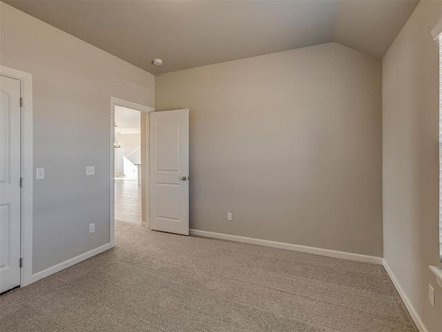 9757 Country Side Lane, Guthrie, OK 73044