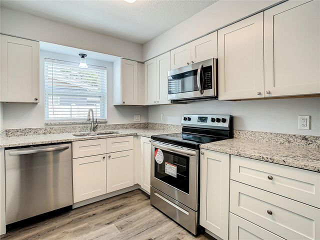 2918 46TH AVENUE S, St Petersburg, FL 33712