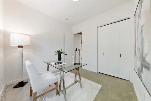 12123 Iowa, Los Angeles, CA 90025