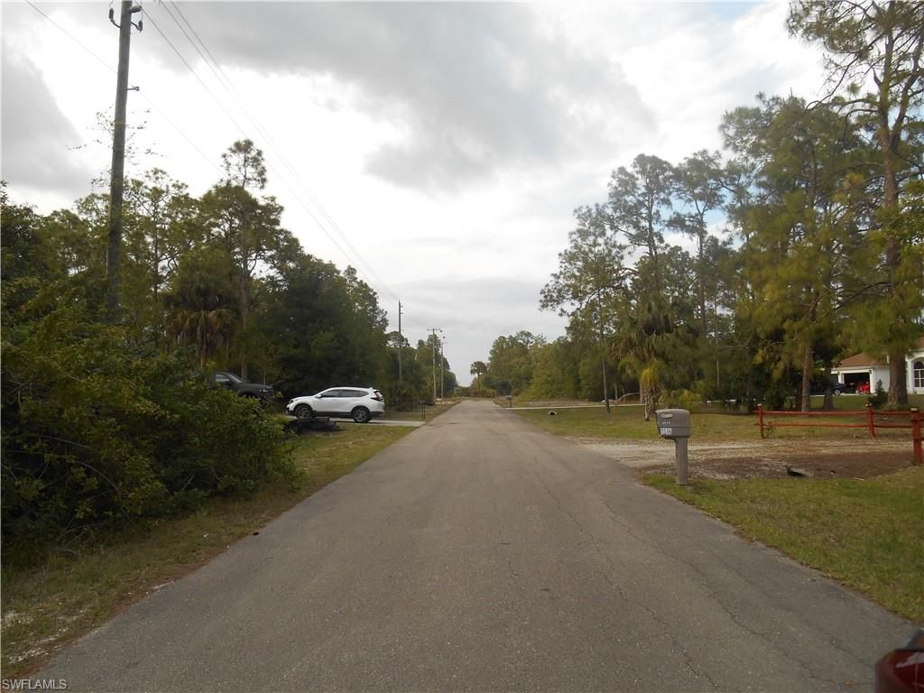 1515 Palmetto AVE, LEHIGH ACRES, FL 33972 — photo 4