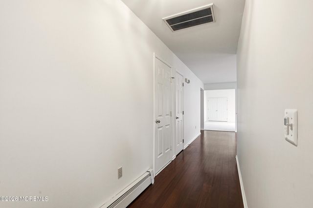 1925 Kwansan Court, Toms River, NJ 08755