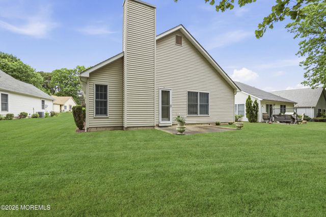 1925 Kwansan Court, Toms River, NJ 08755