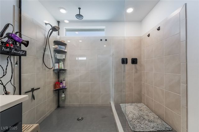 10145 Mystic Falls Drive, Las Vegas, NV 89141