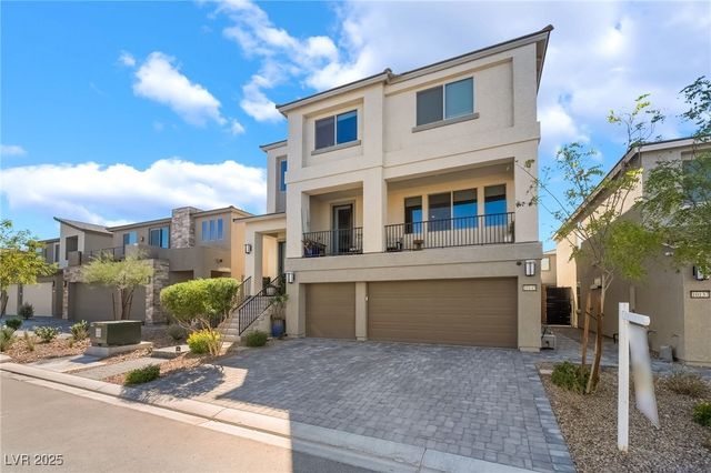 10145 Mystic Falls Drive, Las Vegas, NV 89141