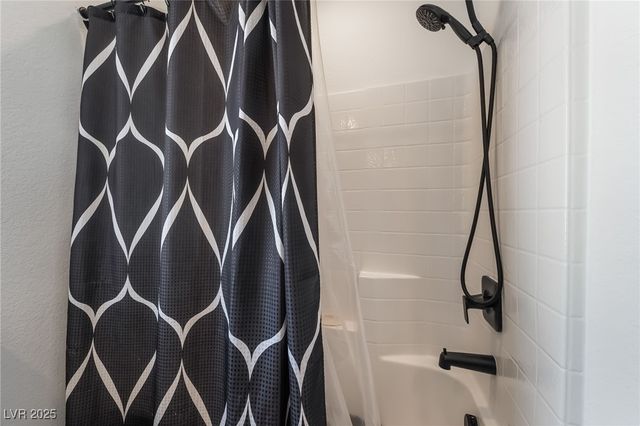 10145 Mystic Falls Drive, Las Vegas, NV 89141