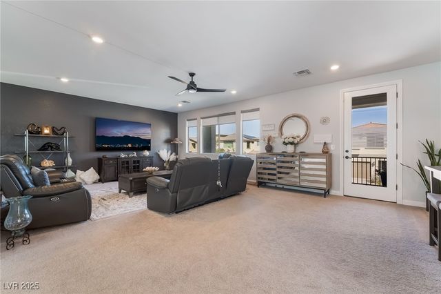 10145 Mystic Falls Drive, Las Vegas, NV 89141