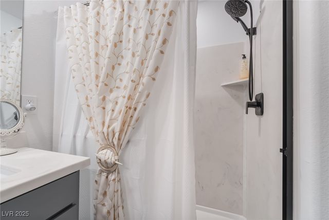 10145 Mystic Falls Drive, Las Vegas, NV 89141