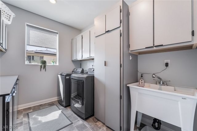 10145 Mystic Falls Drive, Las Vegas, NV 89141