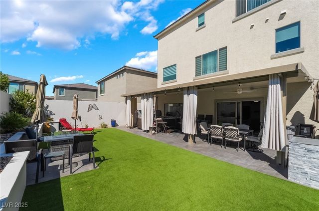 10145 Mystic Falls Drive, Las Vegas, NV 89141