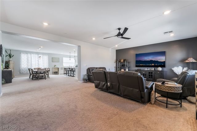 10145 Mystic Falls Drive, Las Vegas, NV 89141