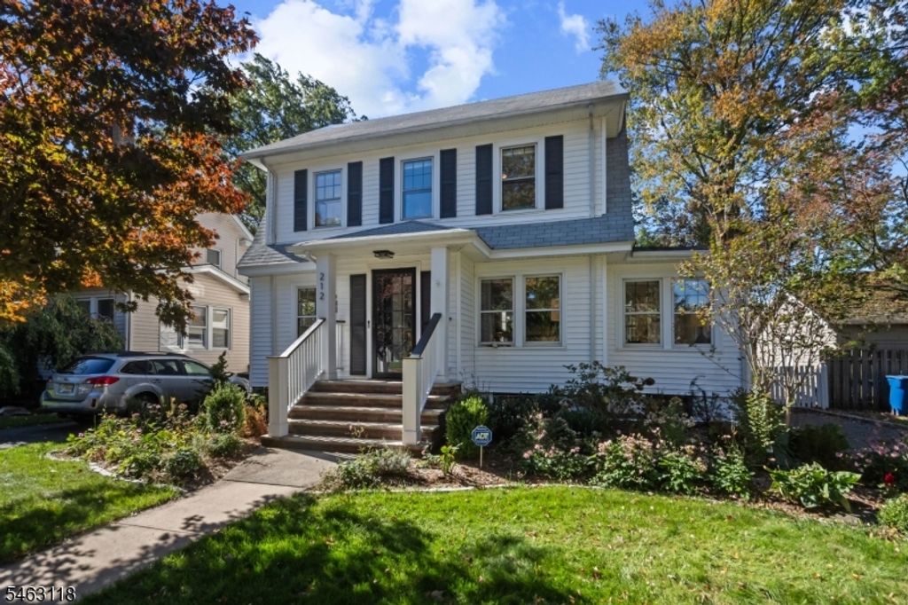 212 Montague Pl, South Orange Village Twp., NJ 07079 — exterior