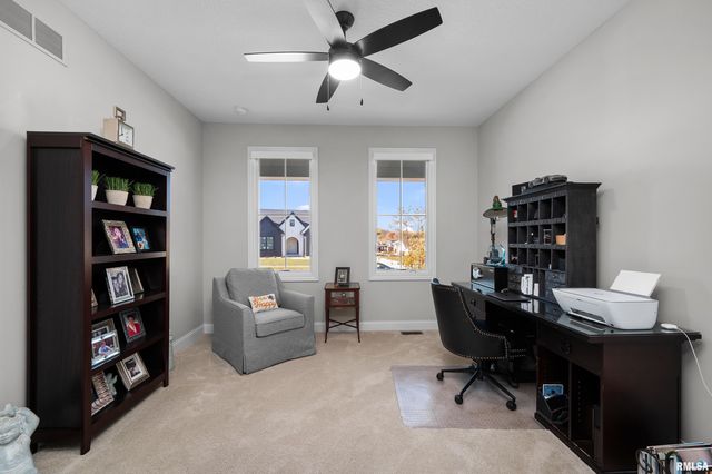 4345 PRESTWICK Court, Bettendorf, IA 52722