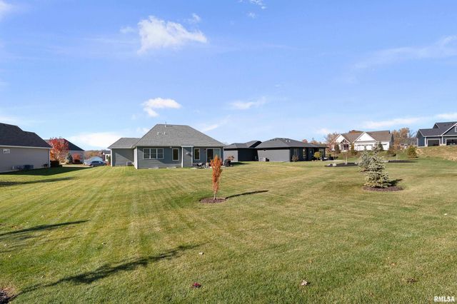 4345 PRESTWICK Court, Bettendorf, IA 52722
