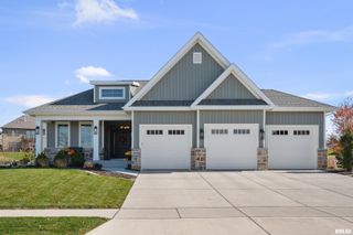 4345 PRESTWICK Court, Bettendorf, IA 52722