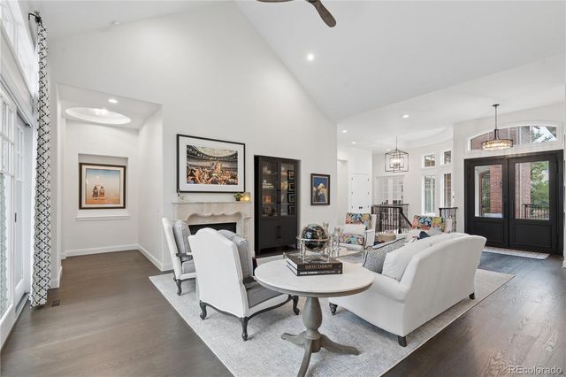 12 Sommerset Circle, Greenwood Village, CO 80111
