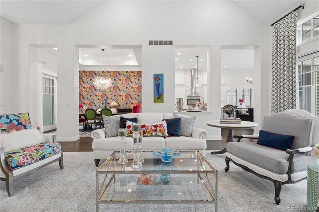 12 Sommerset Circle, Greenwood Village, CO 80111