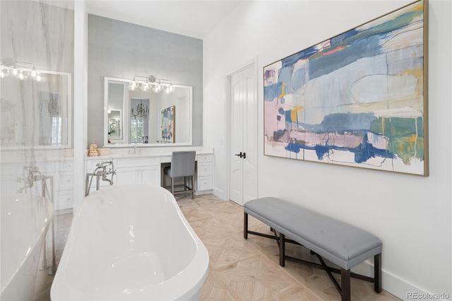 12 Sommerset Circle, Greenwood Village, CO 80111