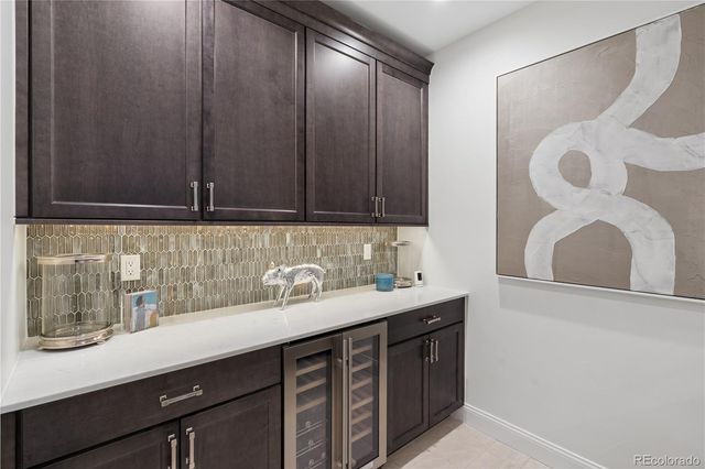 12 Sommerset Circle, Greenwood Village, CO 80111