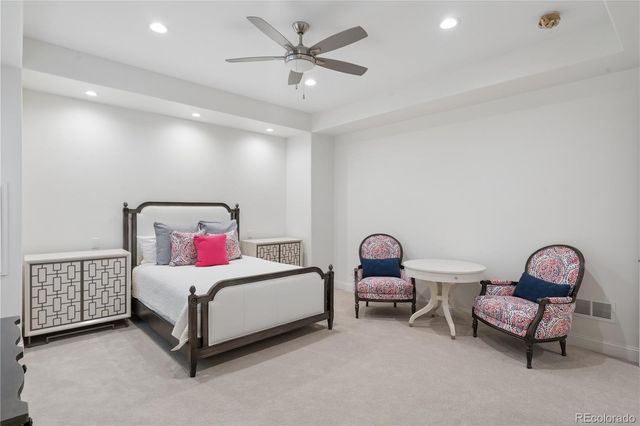 12 Sommerset Circle, Greenwood Village, CO 80111