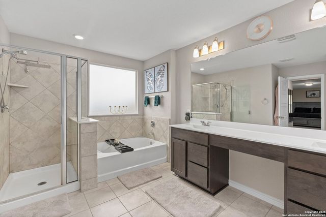 2318 THEMIS WAY, San Antonio, TX 78245