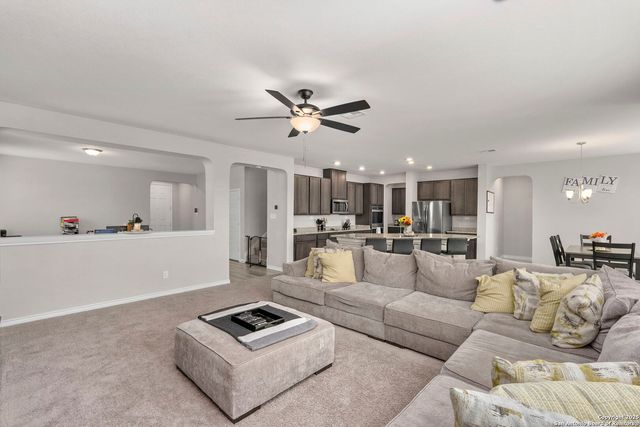 2318 THEMIS WAY, San Antonio, TX 78245