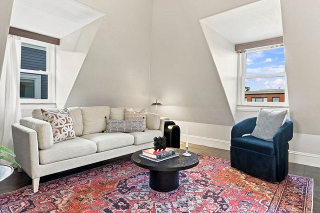 164 Boston St 3, Boston, MA 02125