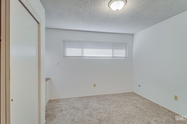 6212 Friant Drive, Bakersfield, CA 93309