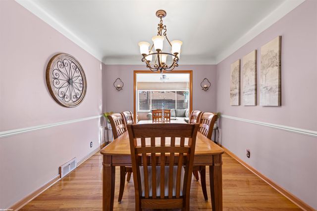 25920 Little Mack Avenue, Saint Clair Shores, MI 48081