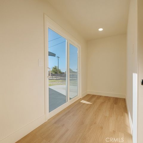 5548 Elmwood, San Bernardino, CA 92404