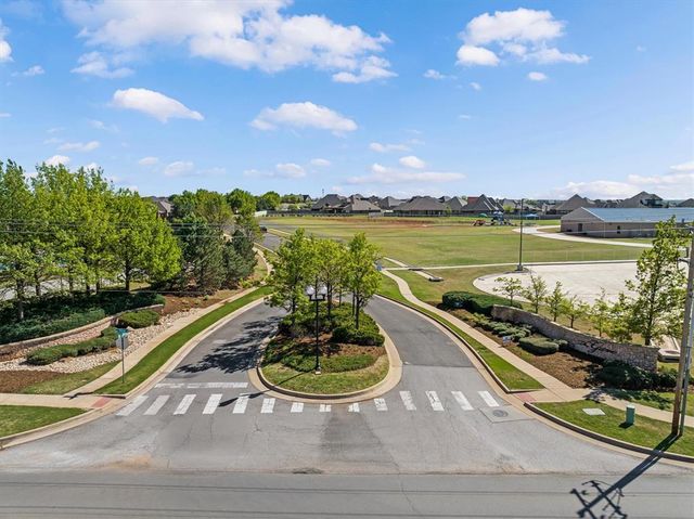3336 NW 189th Street, Edmond, OK 73012