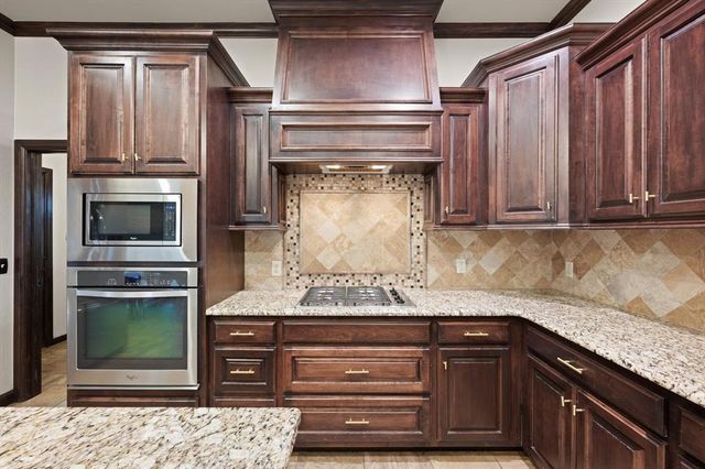 3336 NW 189th Street, Edmond, OK 73012