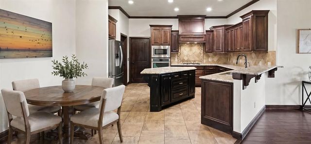 3336 NW 189th Street, Edmond, OK 73012