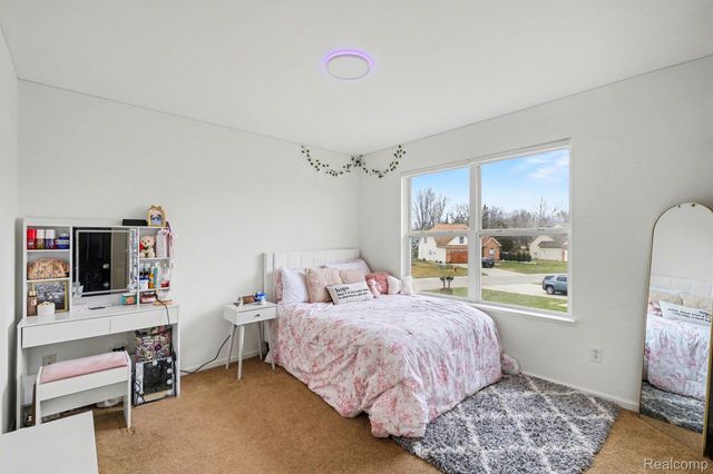 6230 Leighland Drive, Grand Blanc Charter Township, MI 48439