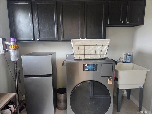 6230 Leighland Drive, Grand Blanc Charter Township, MI 48439