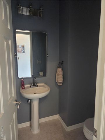 6230 Leighland Drive, Grand Blanc Charter Township, MI 48439