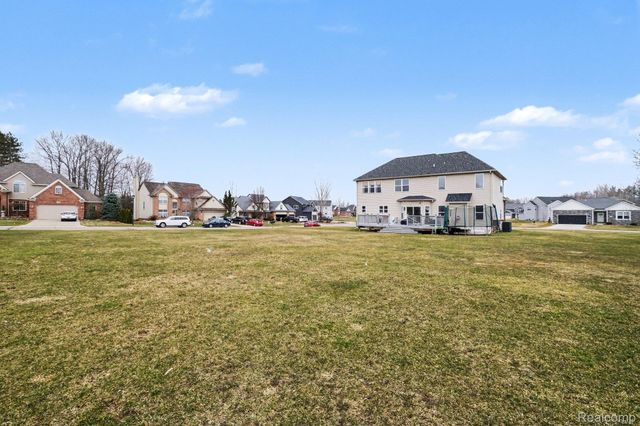 6230 Leighland Drive, Grand Blanc Charter Township, MI 48439