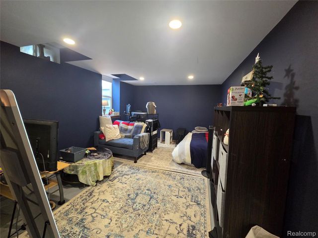 6230 Leighland Drive, Grand Blanc Charter Township, MI 48439