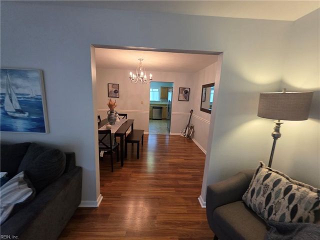 1032 Willow Green DR, Newport News, VA 23602